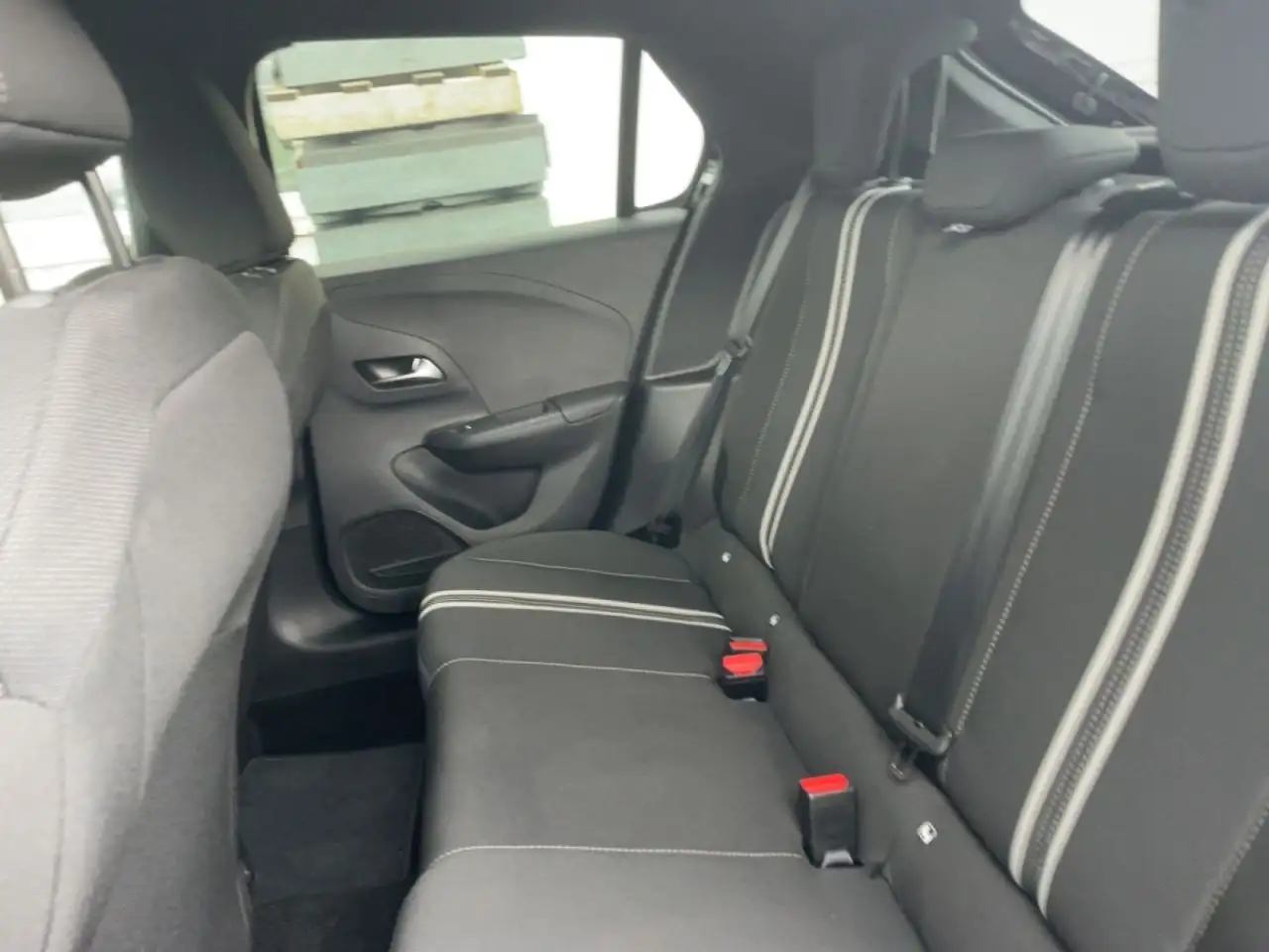 Opel Corsa GS — Galería del vehículo 9