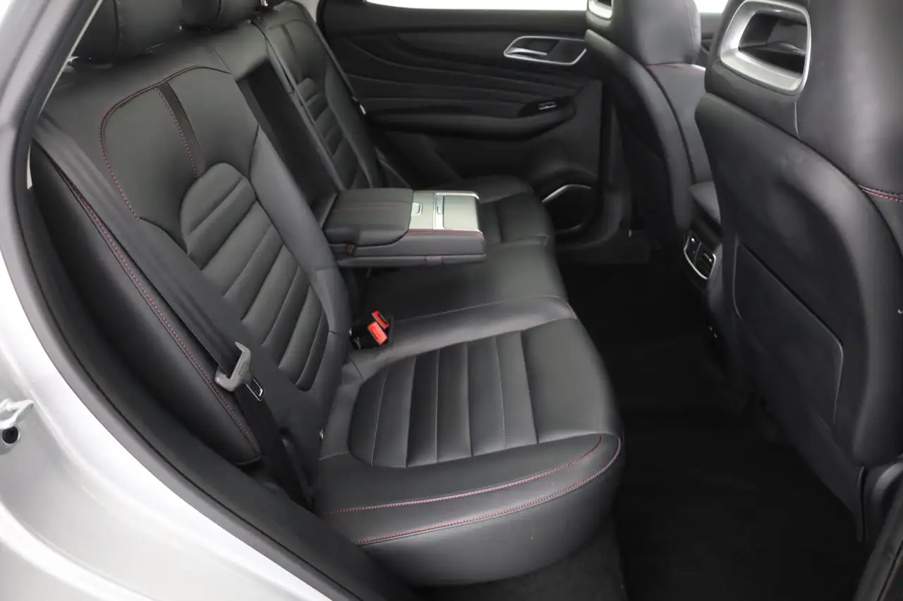 MG HS 1.5 T-GDI Luxury Aut. LED ACC Navi 360° Pano — Vehicle gallery 22