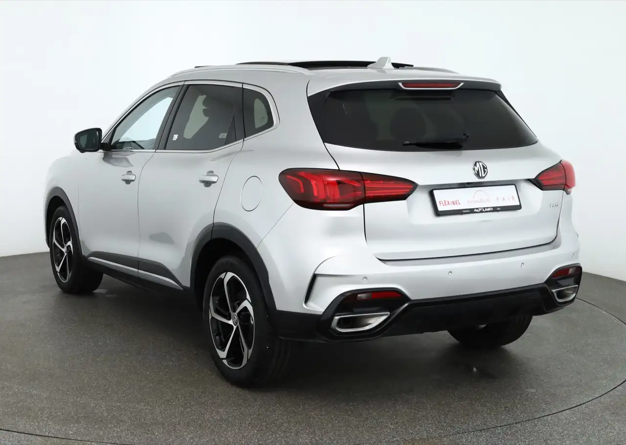 MG HS 1.5 T-GDI Luxury Aut. LED ACC Navi 360° Pano — Vehicle gallery 3