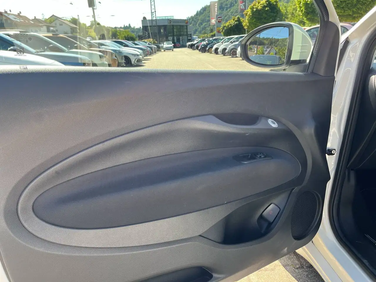 Fiat 500e Cabrio Basis *Batteriezertifikat* — Vehicle gallery 12