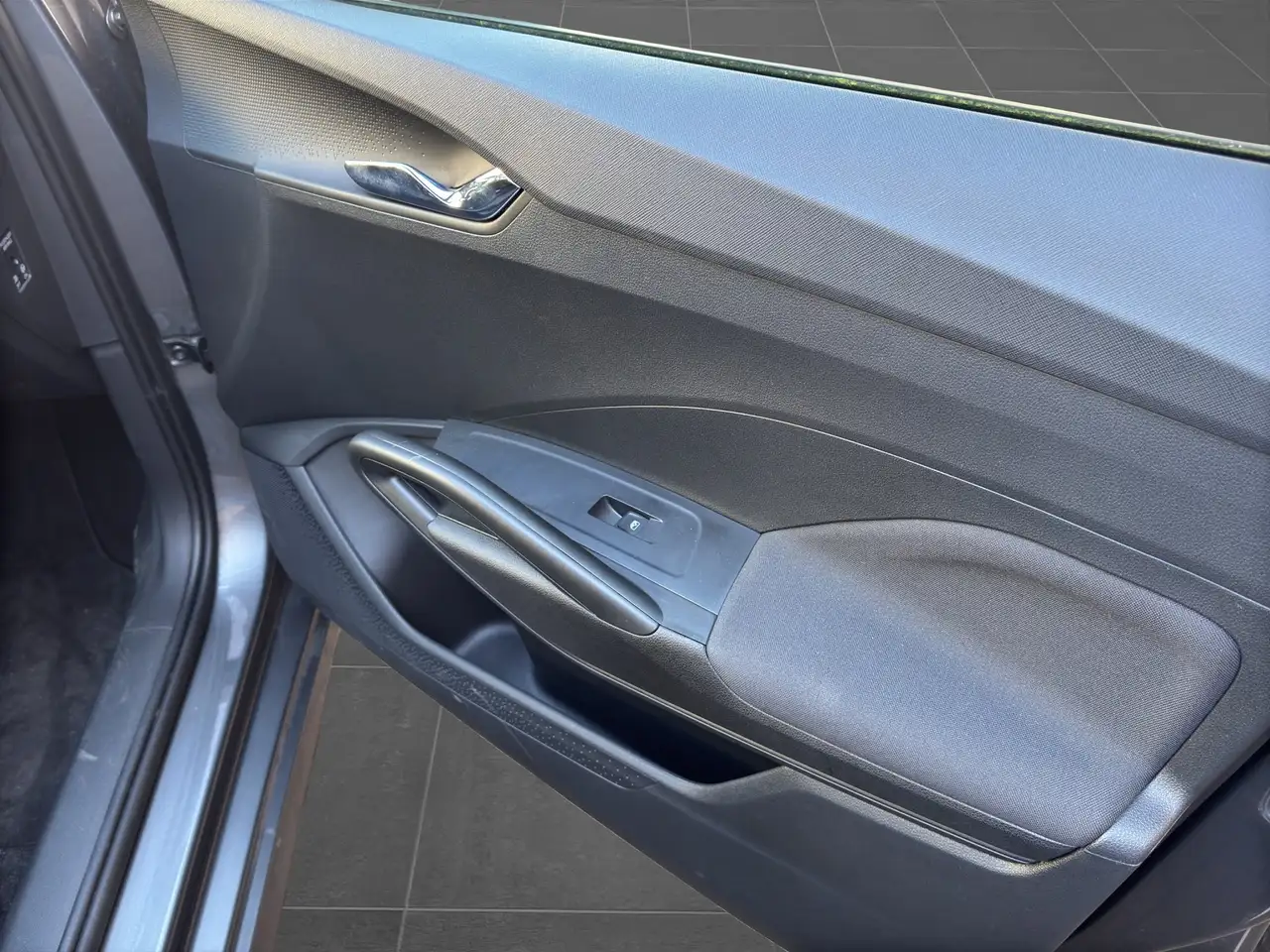 Skoda Fabia Selection Chromepaket, Sunset, Reserverad — Galerie du véhicule 18