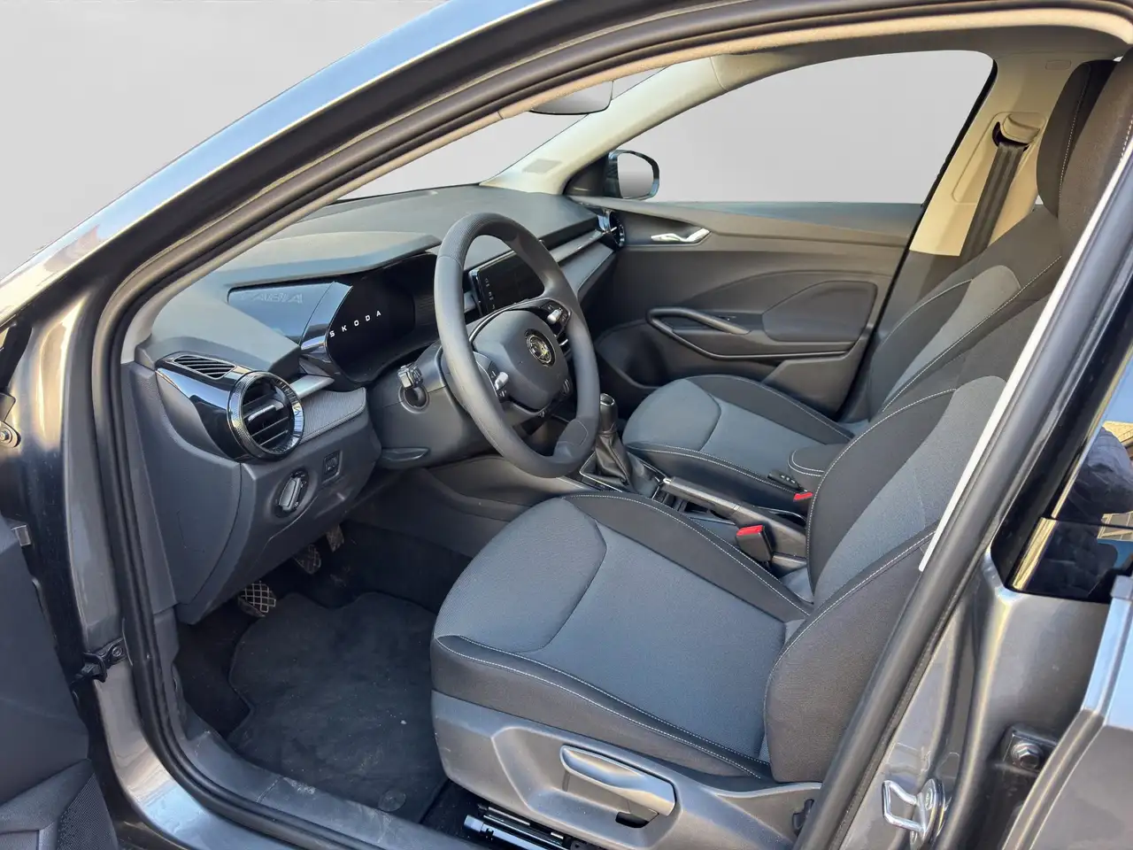 Skoda Fabia Selection Chromepaket, Sunset, Reserverad — Galerie du véhicule 8