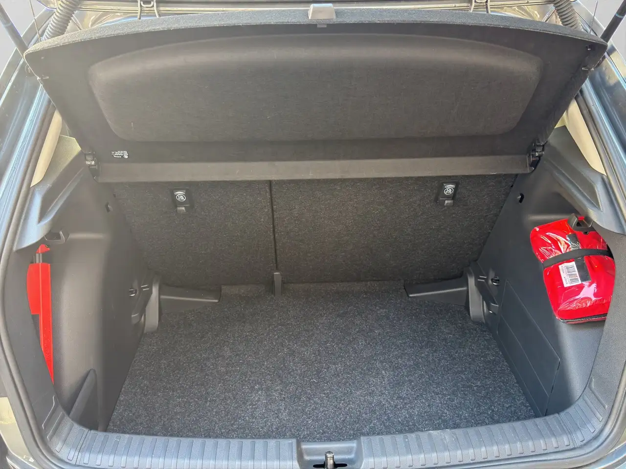 Skoda Fabia Selection Chromepaket, Sunset, Reserverad — Galerie du véhicule 19