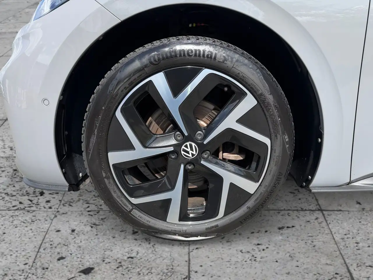 Volkswagen ID.3 150kW Pro MOVE LED+NAVI+APP+ACC+SHZ+RFK+DAB — Vehicle gallery 8