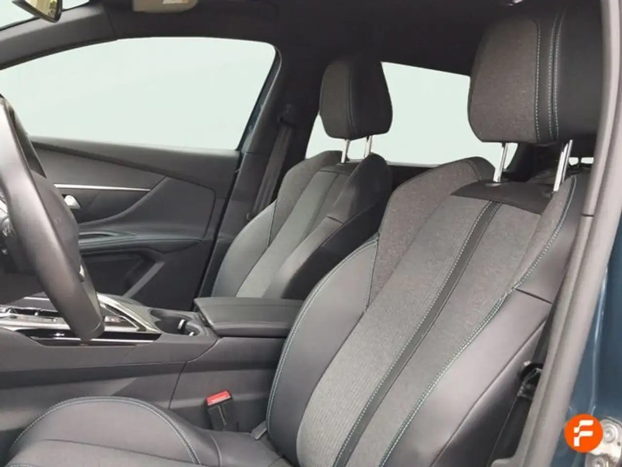 Peugeot 5008 1.5 BlueHDi 96kW S&S Allure Pack EAT8 — Galería del vehículo 17