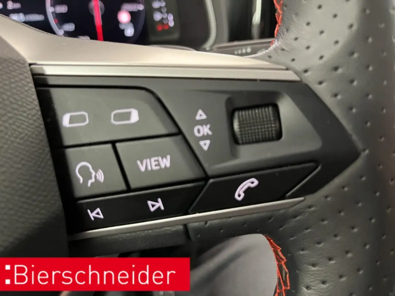 SEAT Arona 1.0 TSI DSG FR NAVI REAR VIEW SHZ — معرض صور السيارة 37