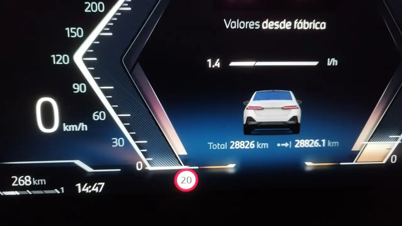 BMW 520 520iA M Sport M Sport — معرض صور السيارة 10