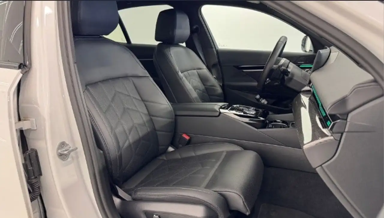 BMW 520 520iA M Sport M Sport — معرض صور السيارة 19