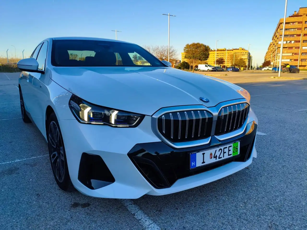 BMW 520 520iA M Sport M Sport — معرض صور السيارة 2