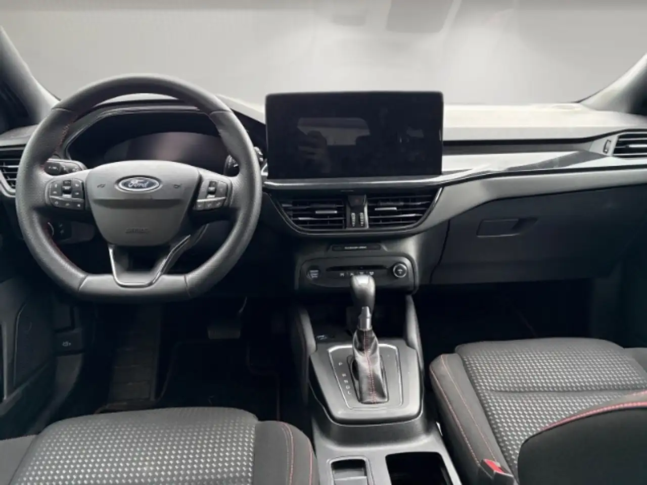 Ford Focus Turnier ST-Line X Automatik AHK-abnehmbar Navi Dig — Galerie du véhicule 12