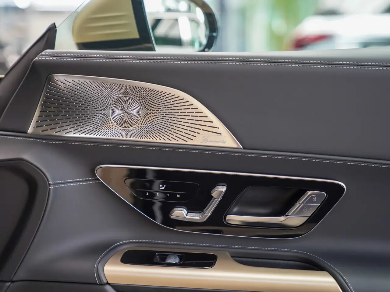 Mercedes-Benz AMG GT AMG GT 43 kalaharigold MATTLACK Performance Sitz — Galería del vehículo 12
