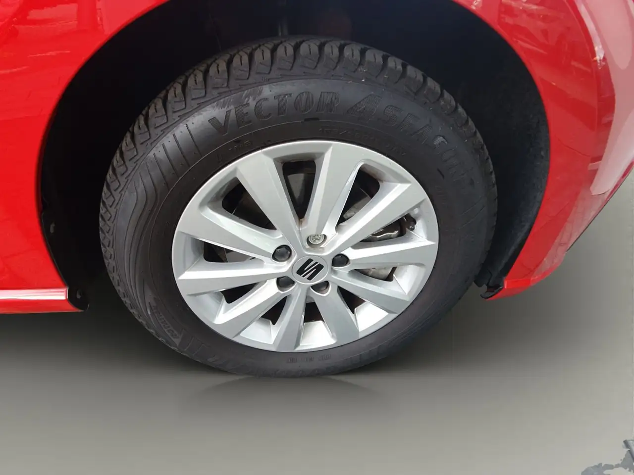 SEAT Ibiza 1.0 TSI Style Full Link Einparkhilfe Kamer — Vehicle gallery 18