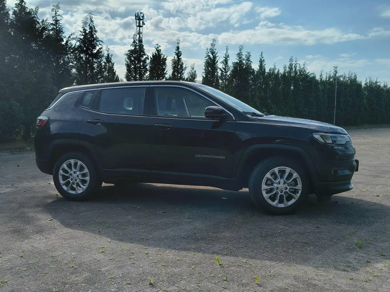 Jeep Compass Altitude Mild-Hybrid FWD — معرض صور السيارة 14