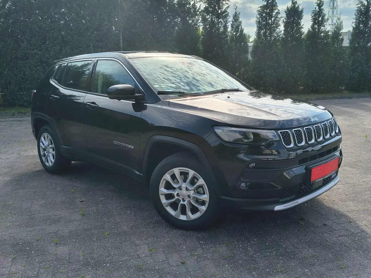 Jeep Compass Altitude Mild-Hybrid FWD — معرض صور السيارة 17