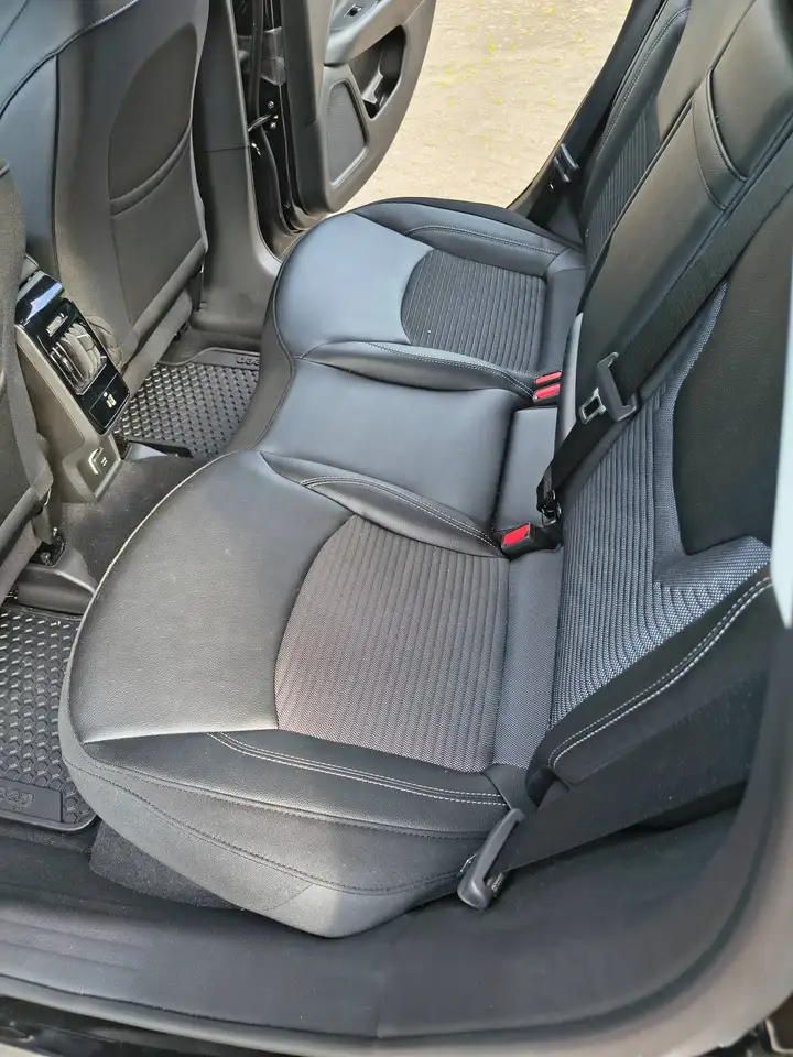 Jeep Compass Altitude Mild-Hybrid FWD — معرض صور السيارة 24