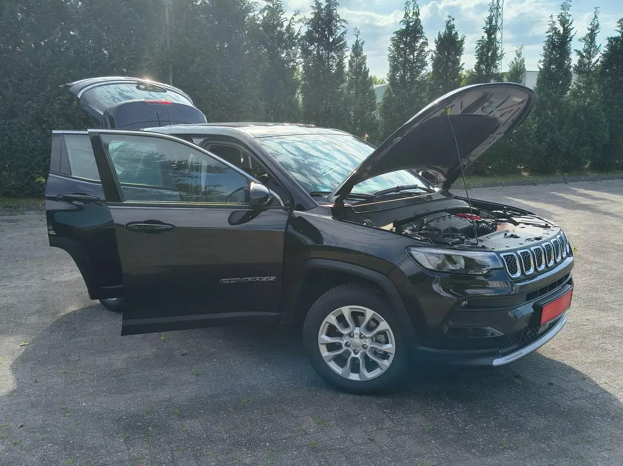 Jeep Compass Altitude Mild-Hybrid FWD — معرض صور السيارة 18