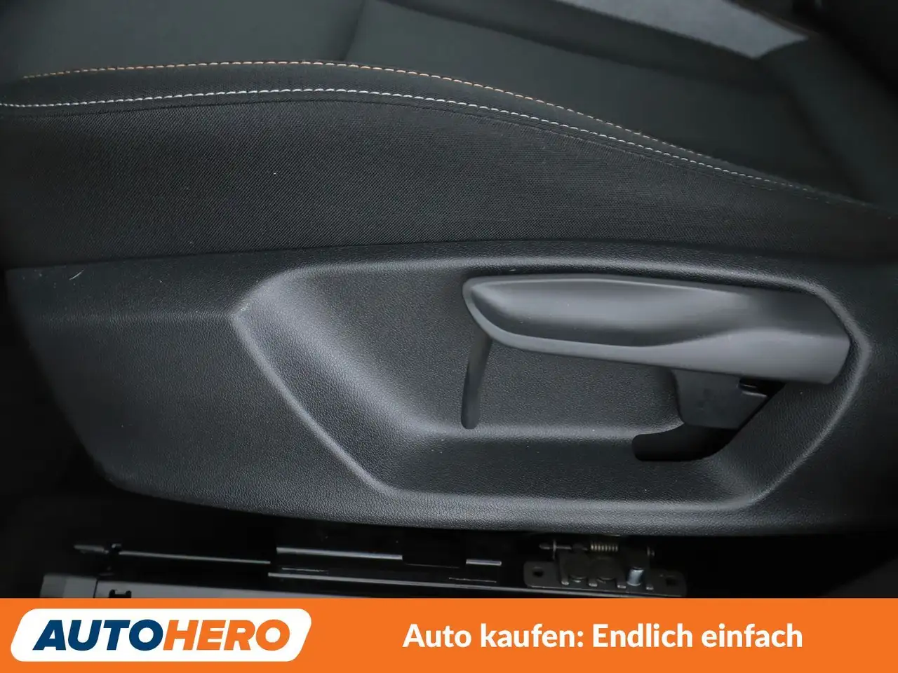 Skoda Kamiq 1.5 TSI ACT Selection Aut.*NAVI*LED*ACC*PDC*SHZ* — Galerie du véhicule 27