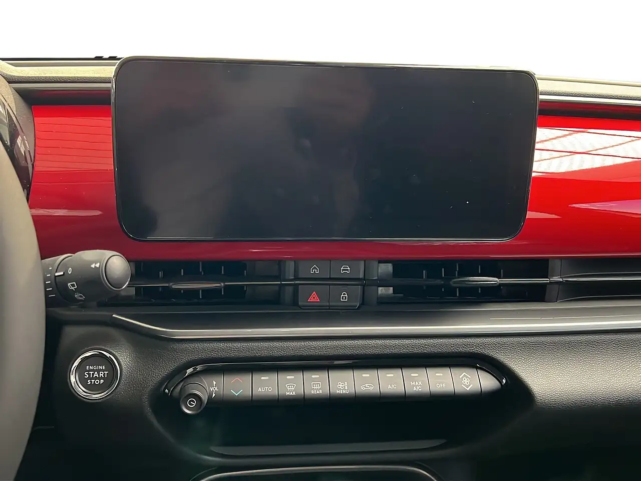 Fiat 600 Elektro RED 54 kWh 156 PS — Galería del vehículo 11