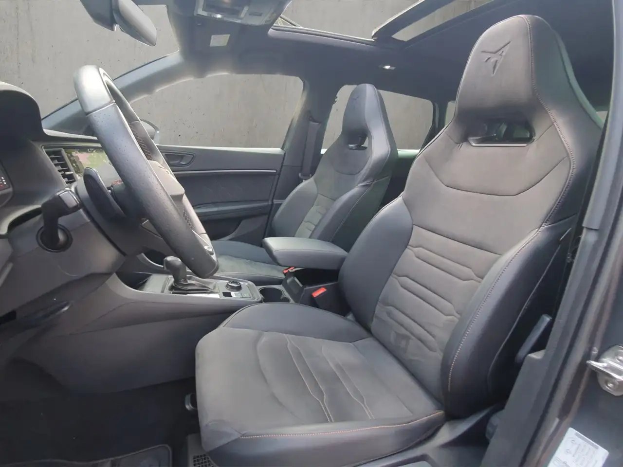 CUPRA Ateca VZ 2.0 TSI 360°-Kamera Soundsystem elektr — Vehicle gallery 9