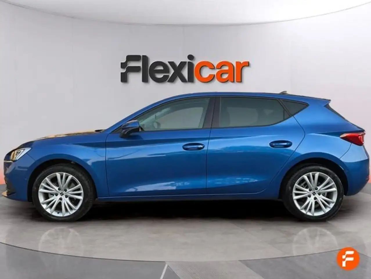 SEAT Leon 1.5 eTSI 110kW DSG S&S Style Special Ed — Vehicle gallery 4