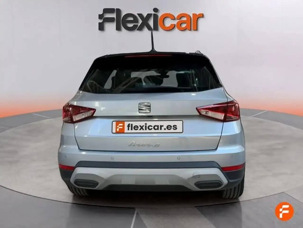 SEAT Arona 1.5 EcoTSI S&S Special Edition DSG7 150 — معرض صور السيارة 7