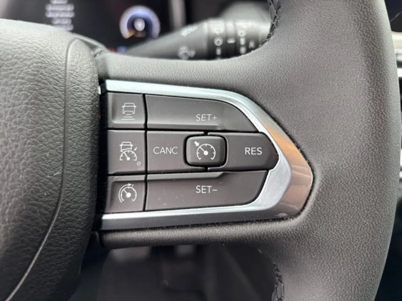 Jeep Compass Compass 1.5 MultiAir Mild Hybrid Altitude — معرض صور السيارة 13