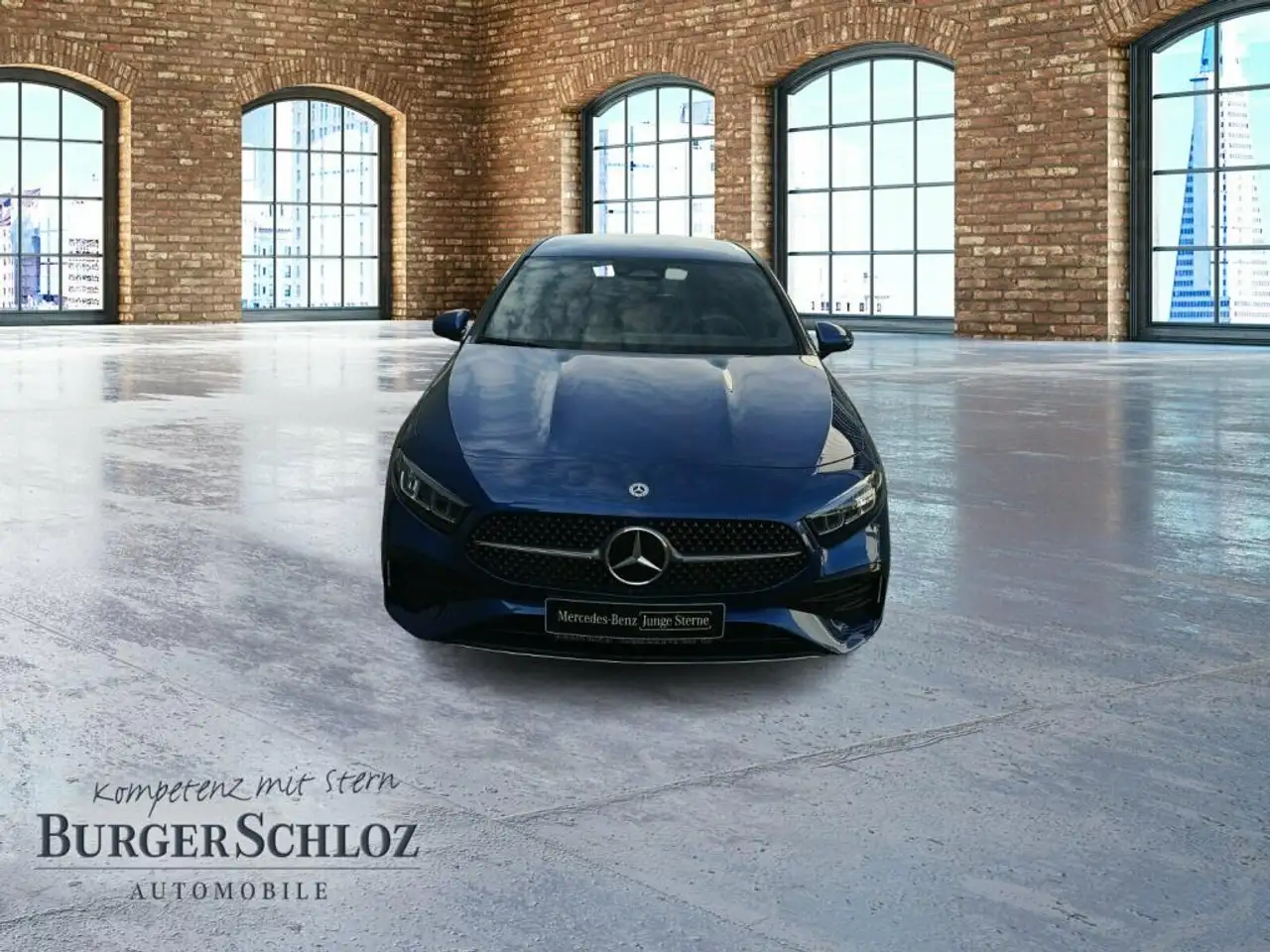 Mercedes-Benz A 200 AMG AUT Kam. KeyLess KlimaA LED LM Navi — Vehicle gallery 2