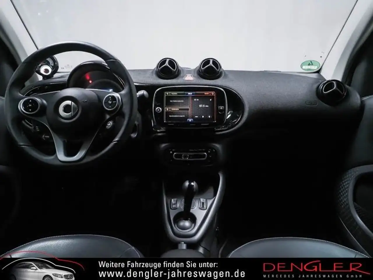 smart forTwo FORTWO Coupe EQ LEDER*PANO*22KW PRIME — Vehicle gallery 4