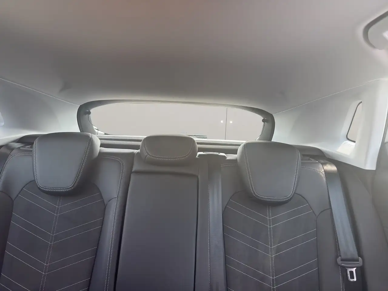 Opel Grandland 1.2 GS Matrix*360°*elek.Heckkl*Nav*SHZ — Galería del vehículo 20