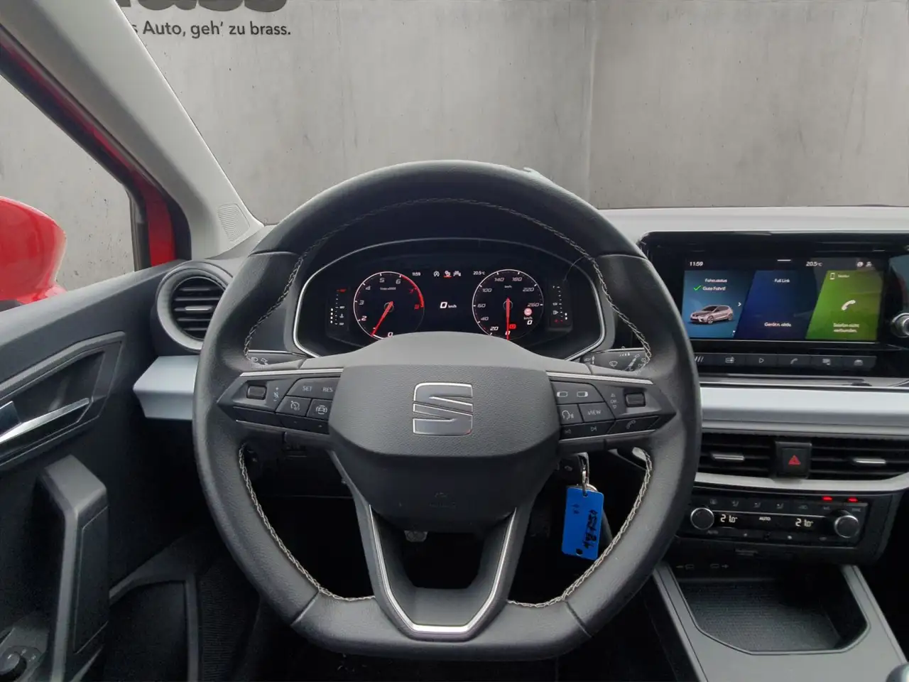 SEAT Ibiza 1.0 TSI Style Allwetterreifen Full Link — معرض صور السيارة 10