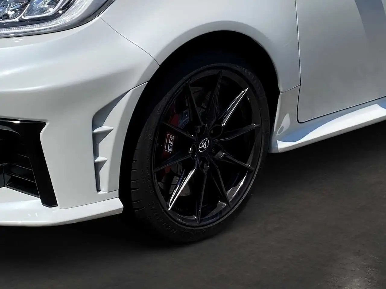 Toyota Yaris 1.6 Turbo GR Automatik LED — Vehicle gallery 13