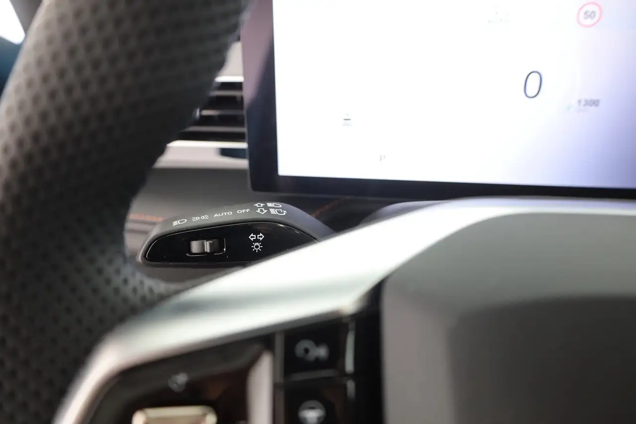 MG HS 1.5 T-GDI Luxury Aut. LED ACC Navi 360° — Vehicle gallery 19