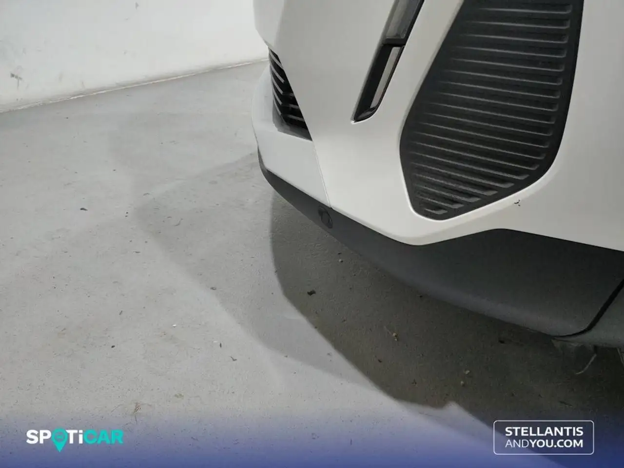 Peugeot 5008 1.2 PureTech S&S Allure 7 pl. 130 — Vehicle gallery 13