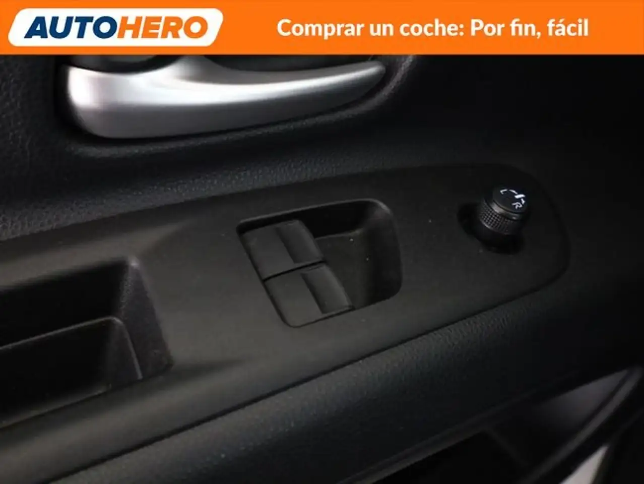 Toyota Platz 1.0 Play — معرض صور السيارة 29