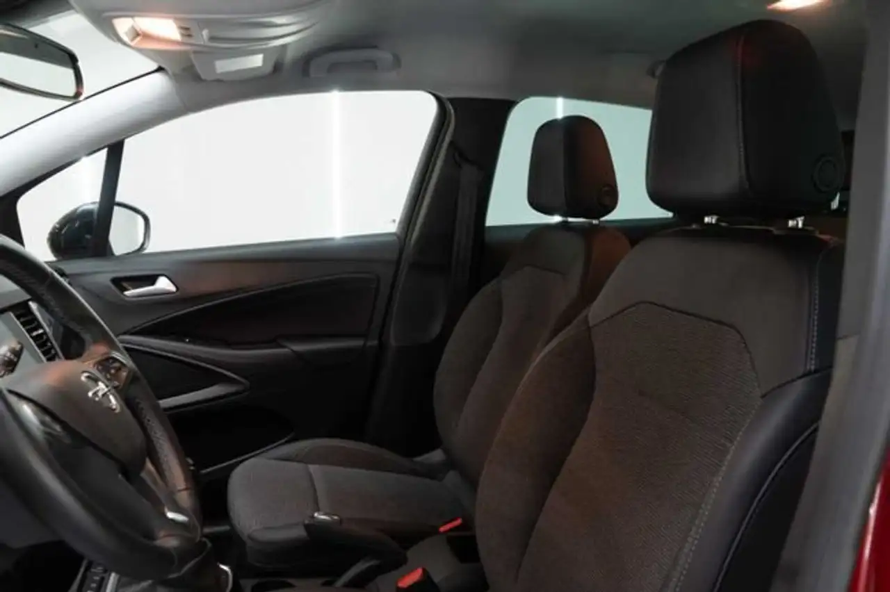 Opel Crossland 1.2 S&S Elegance Pack 110 — معرض صور السيارة 14