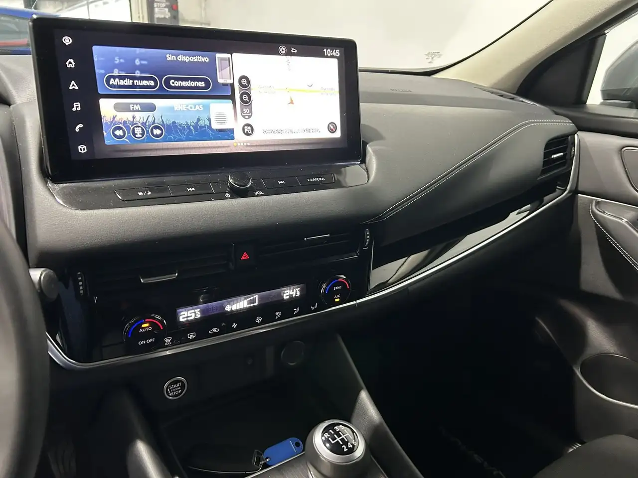 Nissan Qashqai 1.3 DIG-T mHEV 12V N-Connecta 4x2 103kW — Vehicle gallery 26