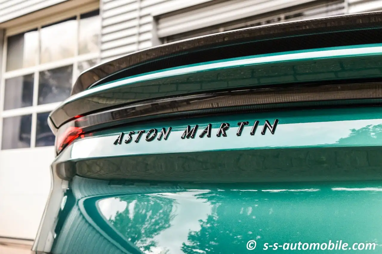 Aston Martin DBS 770 Ultimate Titanium Abgas Lightweight Seat — معرض صور السيارة 10