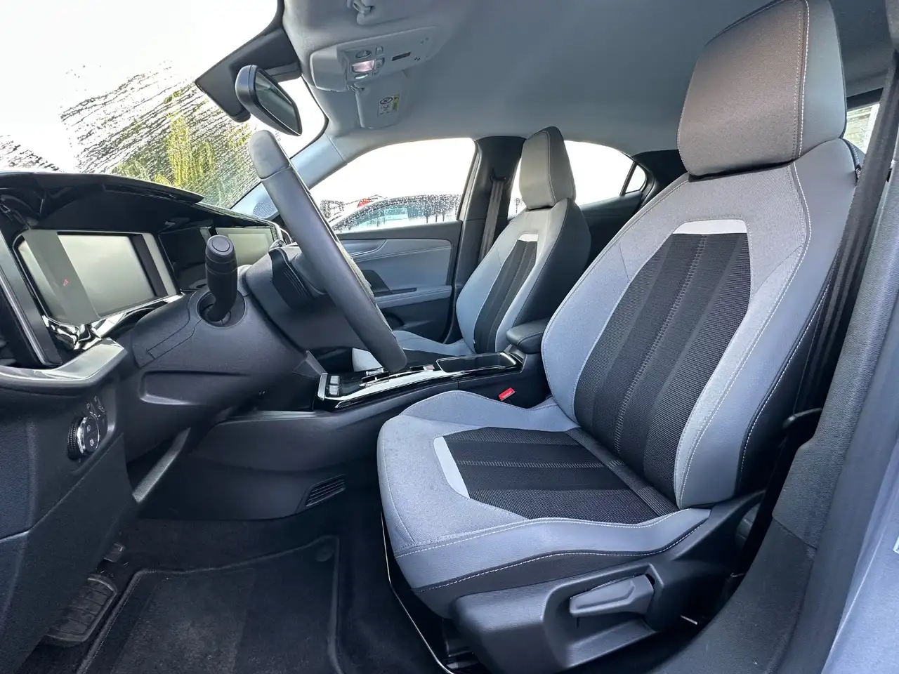 Opel Mokka 1.2 Mild-Hybrid Elegance inkl. Inspektionspaket Bi — معرض صور السيارة 10