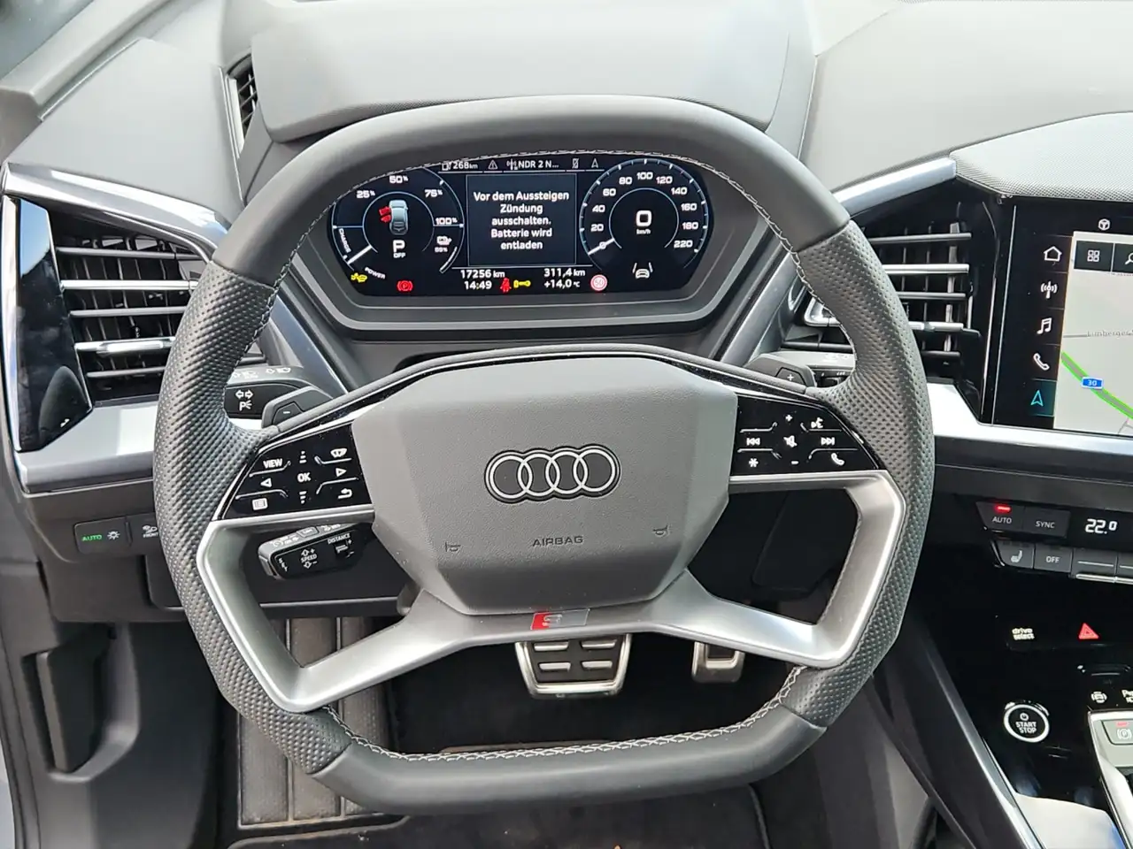 Audi Q4 e-tron 55 quattro Sportback S-line NaviPlus Matrix 21-... — Vehicle gallery 9