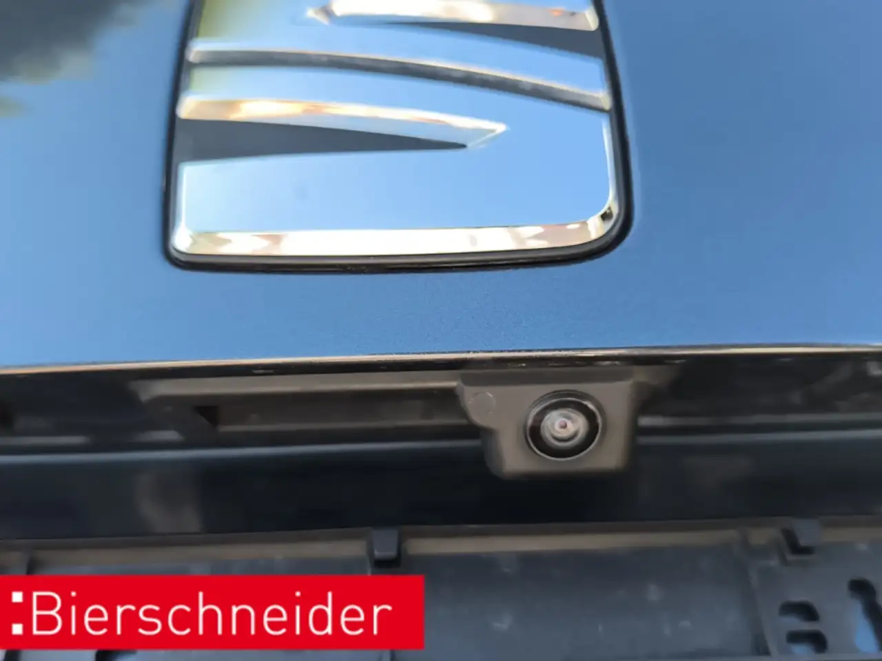 SEAT Arona 1.0 TSI Style LED 17 KAMERA PARK-ASSIST — Galería del vehículo 24