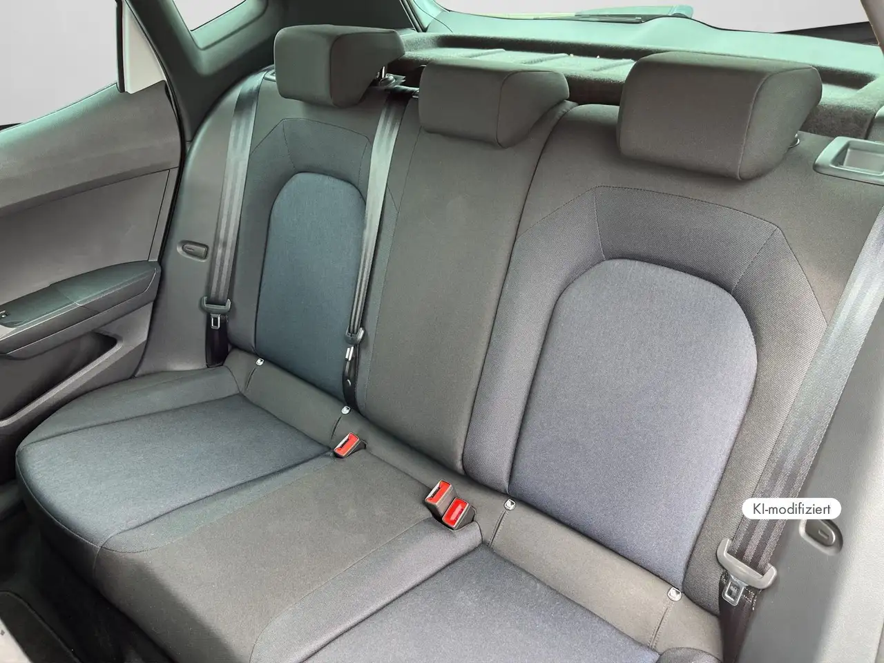 SEAT Arona FR 1.0 TSI NAVI RFK SHZ ACC FULL LINK — Galerie du véhicule 14