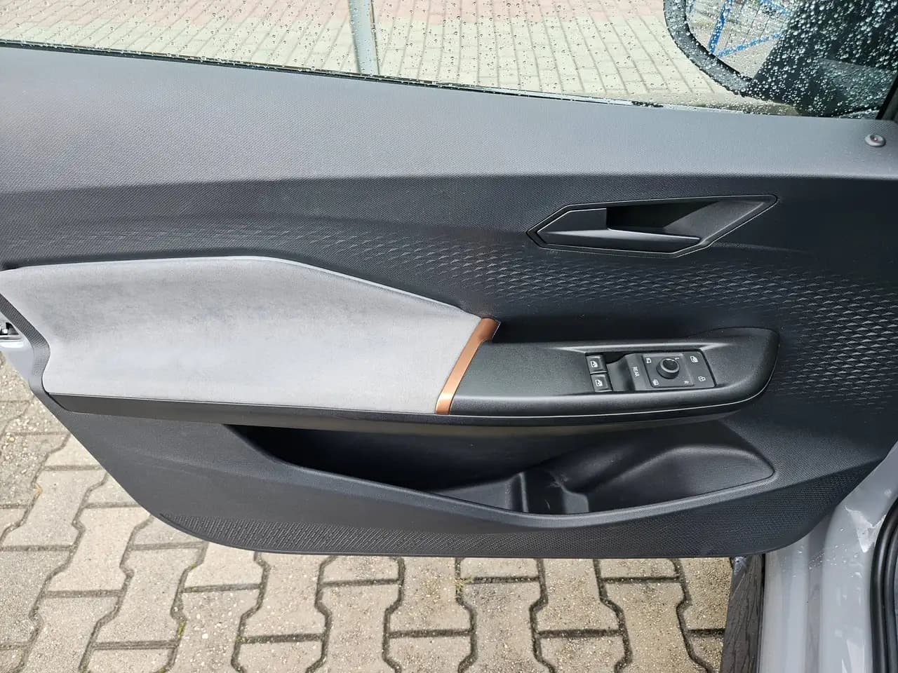 CUPRA Born 150 kW inkl. Garantie! — معرض صور السيارة 20