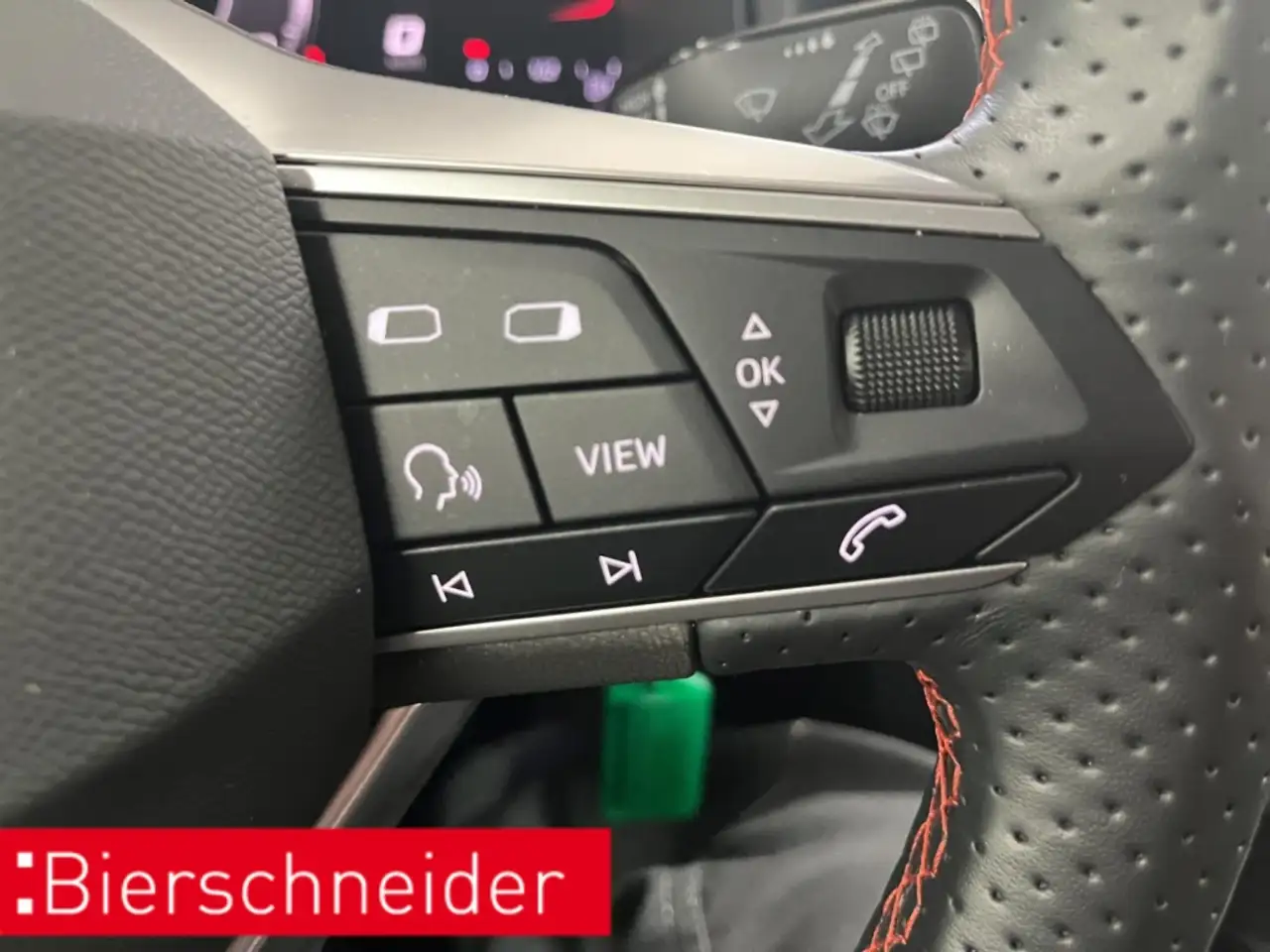 SEAT Arona 1.0 TSI FR AHK NAVI DAB SHZ PDC — Galerie du véhicule 37