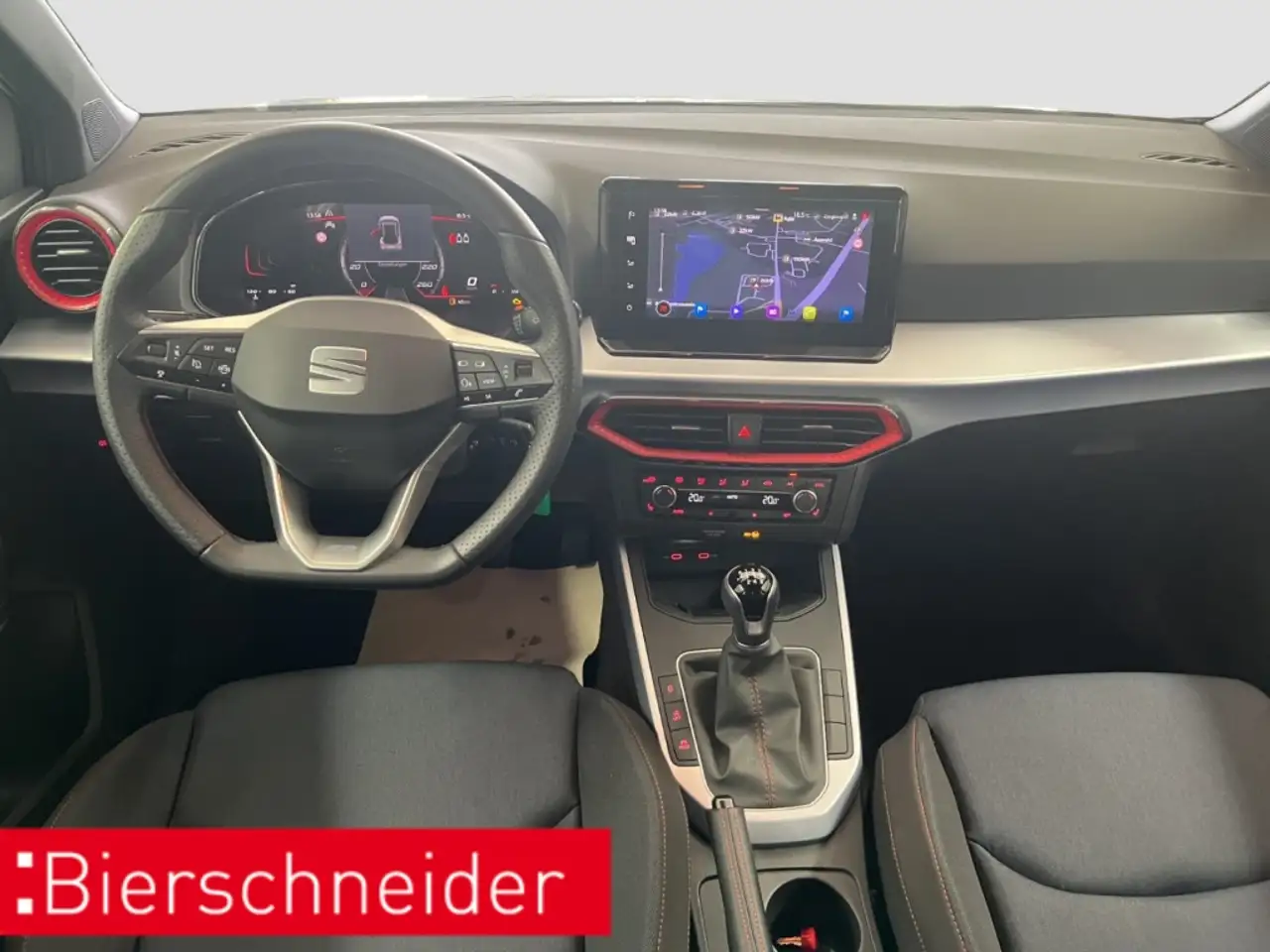 SEAT Arona 1.0 TSI FR AHK NAVI DAB SHZ PDC — Galerie du véhicule 20