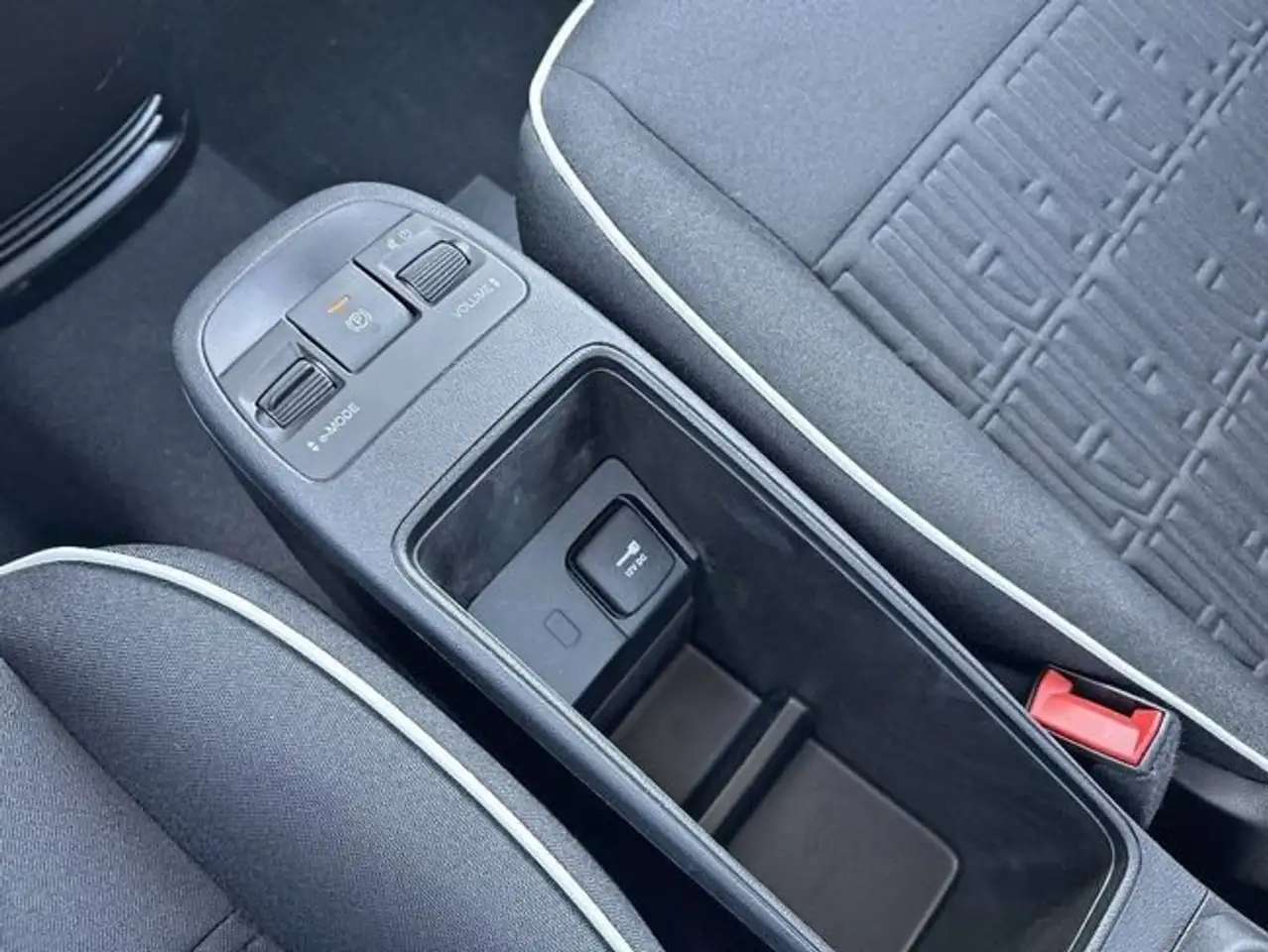 Fiat 500 Hb 190km 70kW (95CV) Monotrim — Galería del vehículo 22