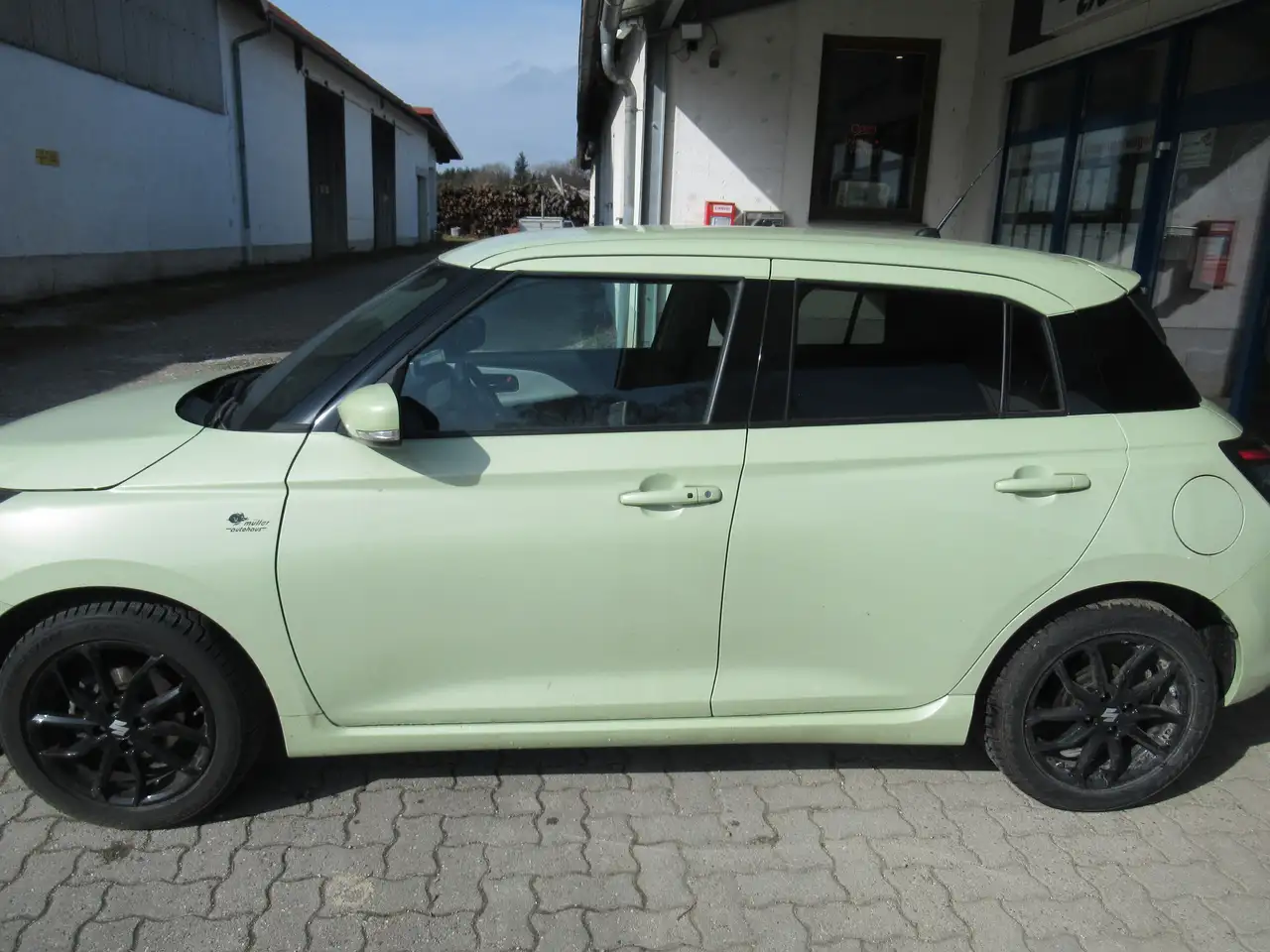 Suzuki Swift Swift 1.2 Dualjet Hybrid M/T Comfort+ / TOP — Galerie du véhicule 4