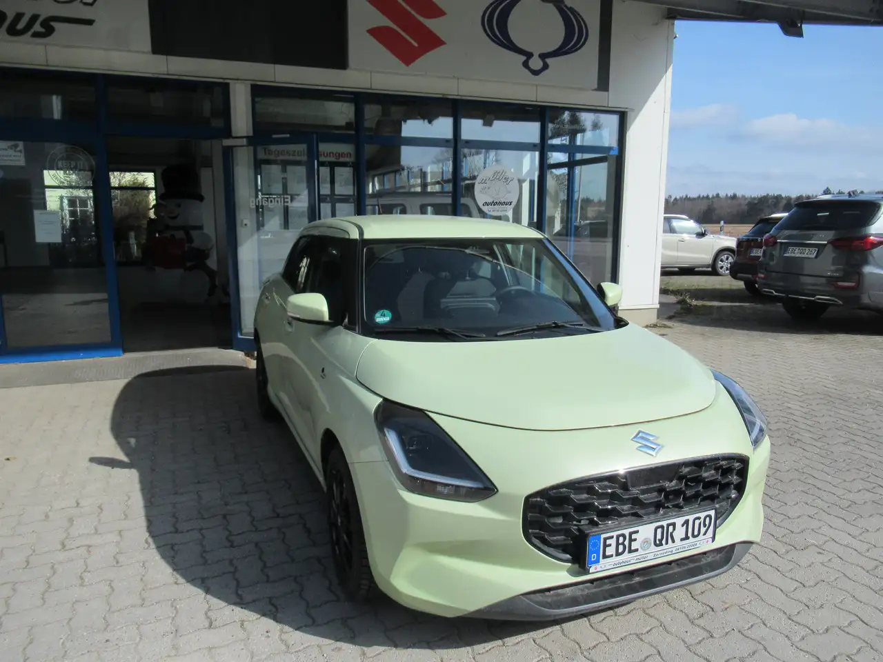 Suzuki Swift Swift 1.2 Dualjet Hybrid M/T Comfort+ / TOP — Zorneding