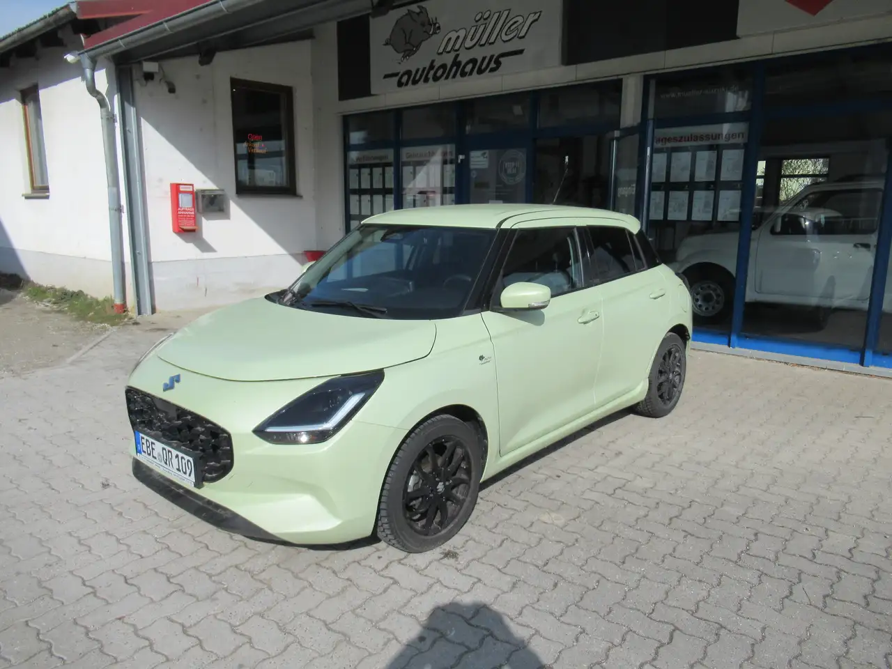 Suzuki Swift Swift 1.2 Dualjet Hybrid M/T Comfort+ / TOP — Galerie du véhicule 3