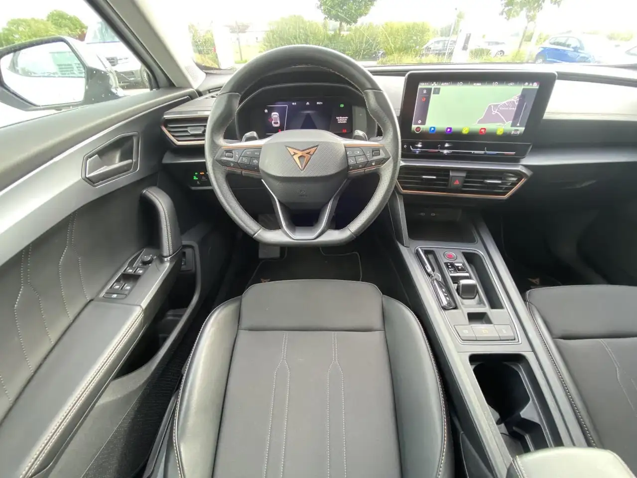 CUPRA Formentor 1.5 TSI DSG EL.HECK+VIRTUAL-COCKPIT+NA — Galerie du véhicule 13