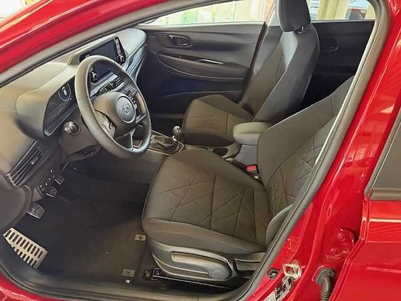 Hyundai BAYON 1.2 T-GDI Comfort Line*Klima*Sitz/Lenkradheizung — Galerie du véhicule 12